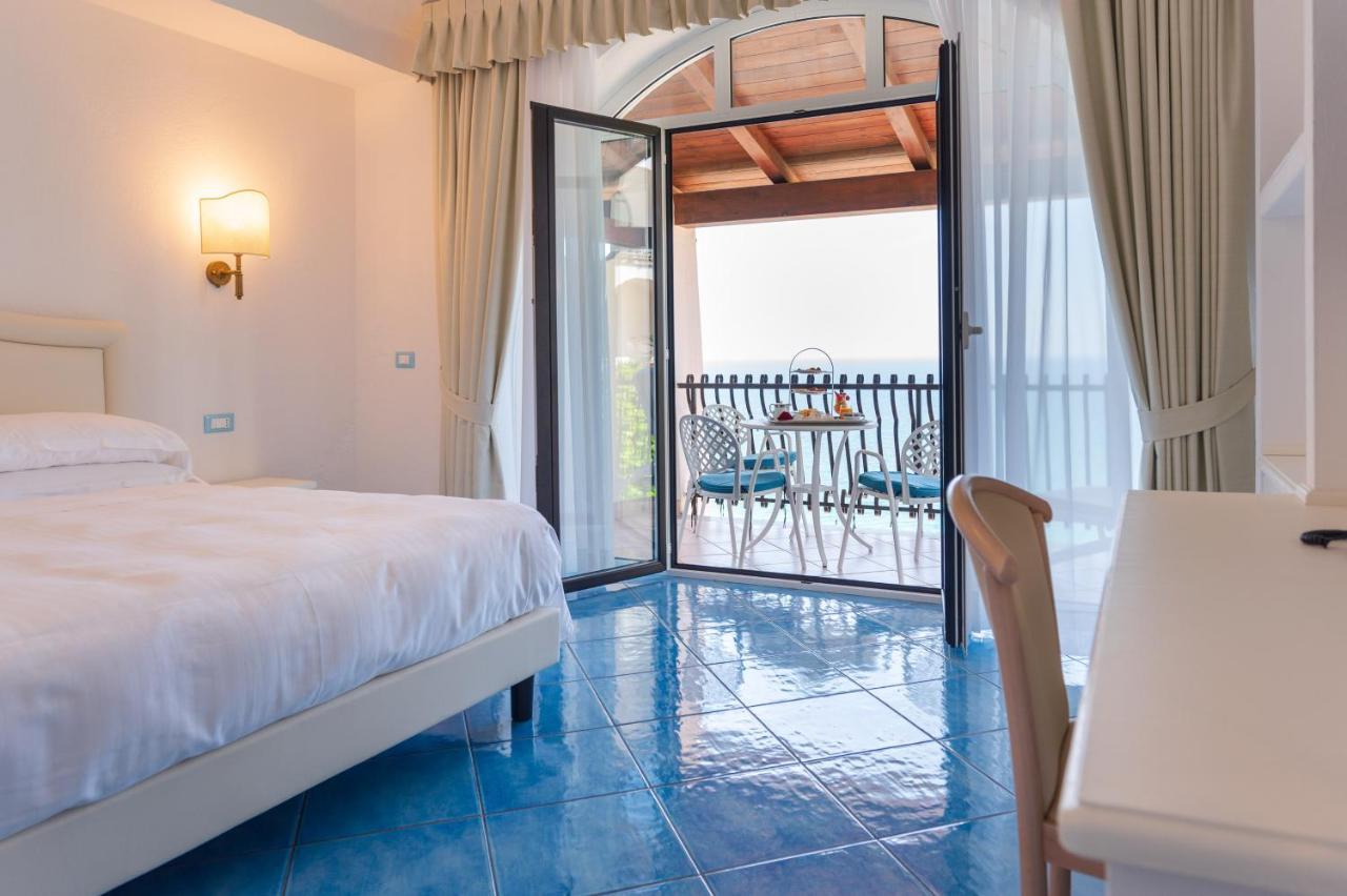Grand Hotel Le Rocce Gaeta Dış mekan fotoğraf