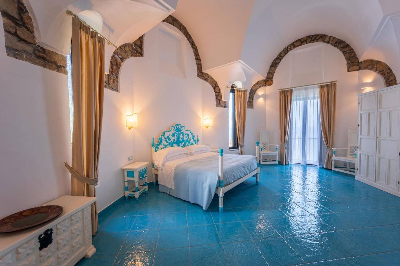 Grand Hotel Le Rocce Gaeta Dış mekan fotoğraf