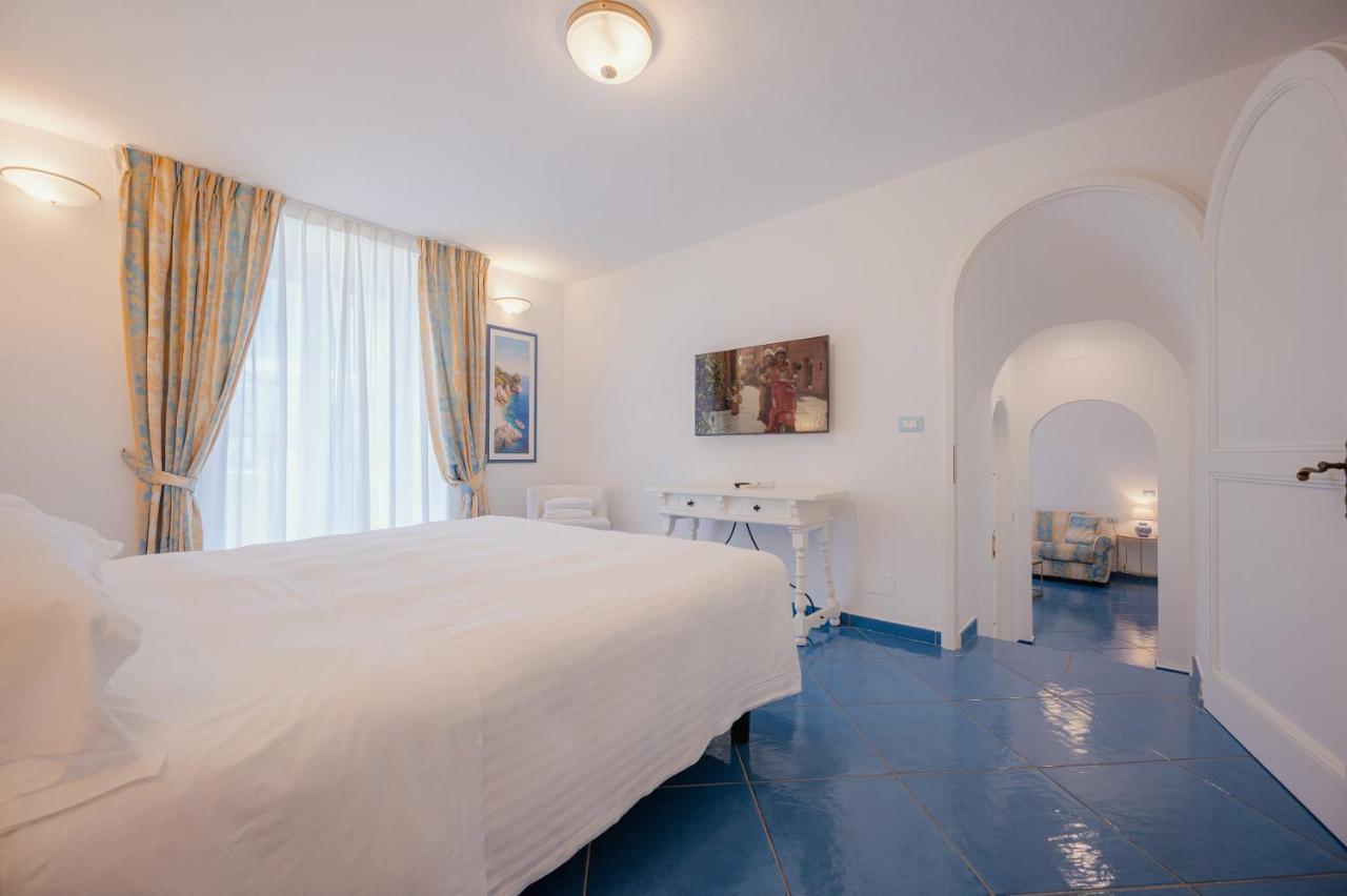 Grand Hotel Le Rocce Gaeta Dış mekan fotoğraf
