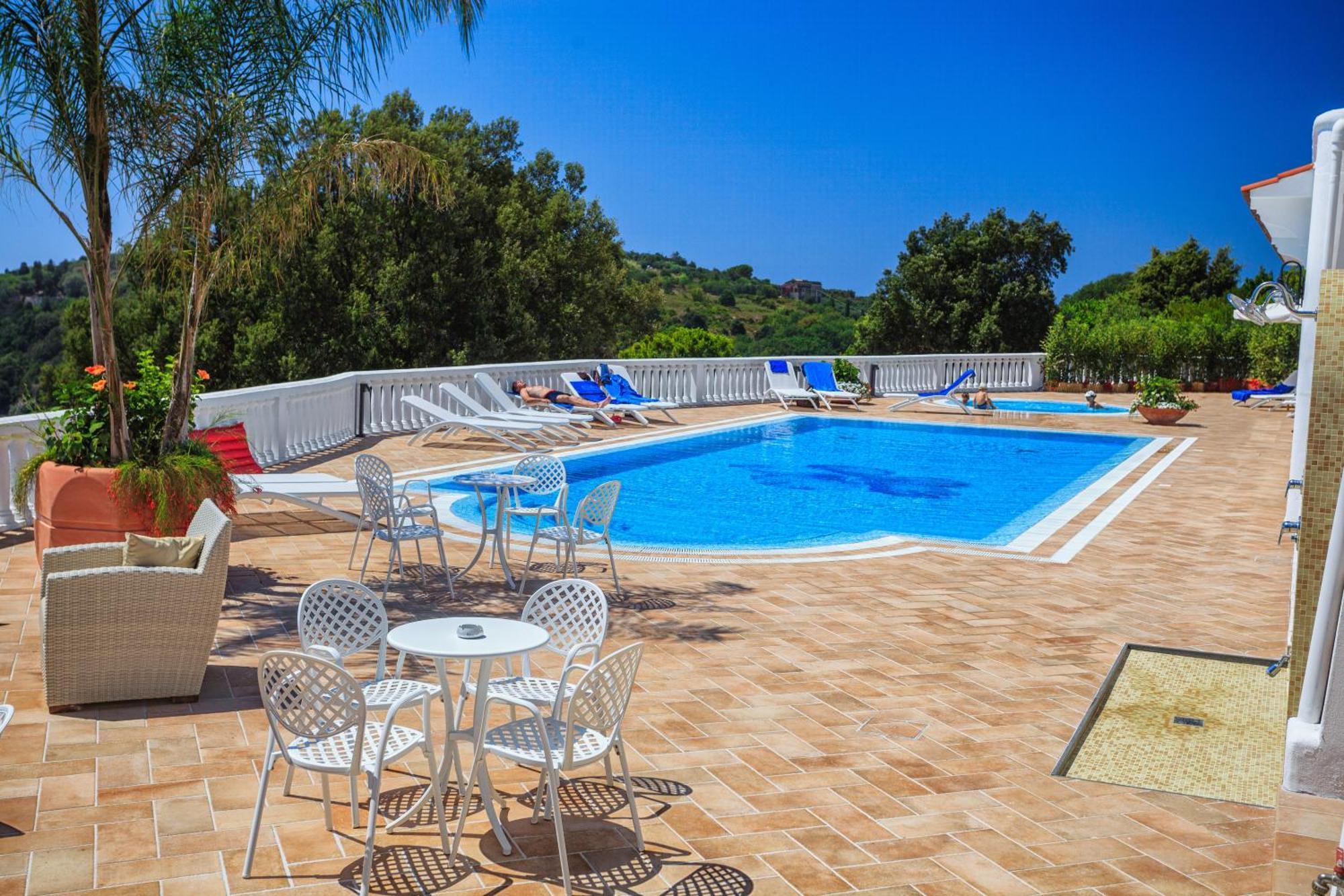 Grand Hotel Le Rocce Gaeta Dış mekan fotoğraf